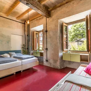 Un Posto A - All'interno Di Cascina Del 700 Auberge de jeunesse Milan