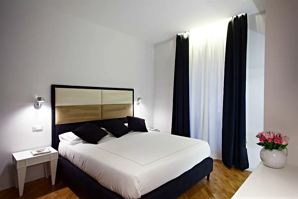 Lahouse Rome By Premium Suites Collection 3*,  Italy