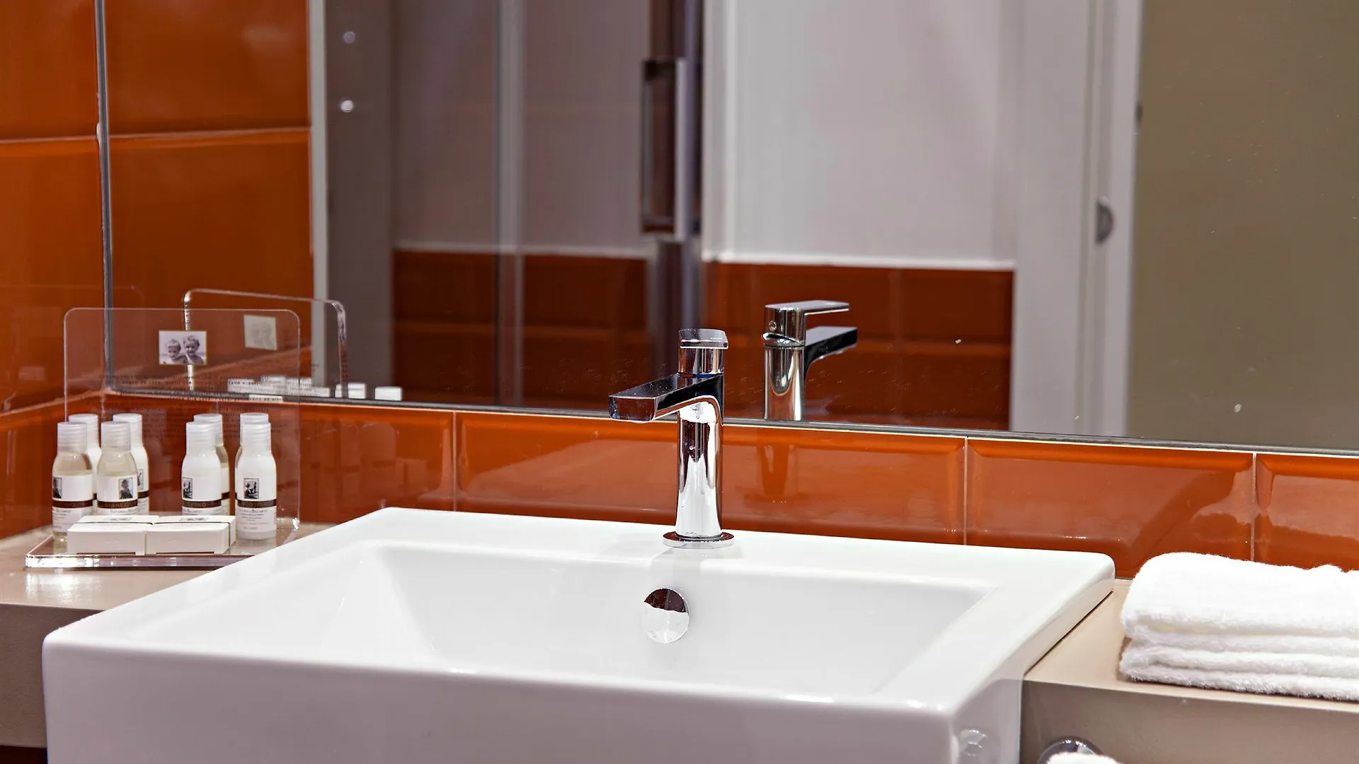Lahouse Rome By Premium Suites Collection Guest house