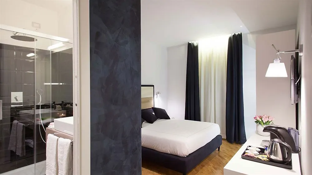 Lahouse Rome By Premium Suites Collection 3*,